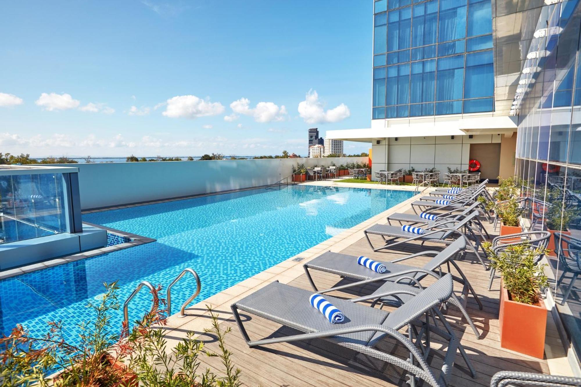Belmont Hotel Mactan Đảo Mactan Ngoại thất bức ảnh